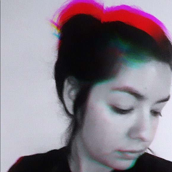 Meet your Posher, Samantha - Picture 1 of 3